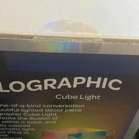 New! Brilliant Innovations Holographic Prism Illusion USB Power Cube Light - Picture 5 of 5